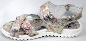 Босоножки Страна производитель: Турция
Вид обуви: Босоножки
Полнота обуви: Тип «F» или «Fx»
Материал верха: Нубук
Материал подкладки: Натуральная кожа
Каблук/Подошва: "на низком ходу"
Высота каблука (