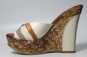 Шлепки Страна производитель: Турция
Вид обуви: Мюли
Полнота обуви: Тип «F» или «Fx»
Материал верха: Натуральная кожа
Материал подкладки: Натуральная кожа
Стиль: Городской
Цвет: Кремовый+горчичный+серо
