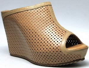Шлепки Страна производитель: Китай
Вид обуви: Сабо
Полнота обуви: Тип «F» или «Fx»
Материал верха: Натуральная кожа
Материал подкладки: Натуральная кожа
Каблук/Подошва: Танкетка
Высота каблука (см): 1