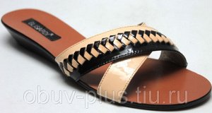 Шлепки Страна производитель: Китай
Вид обуви: Шлепанцы
Полнота обуви: Тип «F» или «Fx»
Материал верха: Натуральная кожа
Материал подкладки: Натуральная кожа
Стиль: Городской
Каблук/Подошва: "на низком