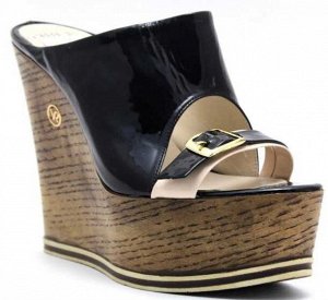 Шлепки Страна производитель: Турция
Размер женской обуви x: 36
Полнота обуви: Тип «F» или «Fx»
Материал верха: Лаковая кожа натуральная
Материал подкладки: Натуральная кожа
Стиль: Городской
Каблук/Под