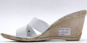 Шлепки Страна производитель: Турция
Вид обуви: Мюли
Полнота обуви: Тип «F» или «Fx»
Материал верха: Натуральная кожа
Материал подкладки: Натуральная кожа
Стиль: Городской
Форма мыска/носка: Закругленн