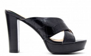 Шлепки Страна производитель: Китай
Размер женской обуви x: 36
Полнота обуви: Тип «F» или «Fx»
Вид обуви: Сабо/Клоги
Материал верха: Натуральная кожа
Материал подкладки: Натуральная кожа
Каблук/Подошва