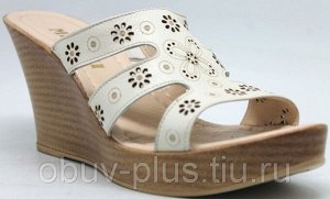 Шлепки Страна производитель: Китай
Размер женской обуви x: 35
Полнота обуви: Тип «F» или «Fx»
Материал верха: Натуральная кожа
Материал подкладки: Натуральная кожа
Каблук/Подошва: Танкетка
Высота кабл