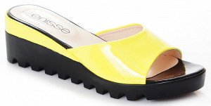 Шлепки Страна производитель: Турция
Полнота обуви: Тип «F» или «Fx»
Вид обуви: Шлепанцы
Материал верха: Лаковая кожа натуральная
Материал подкладки: Натуральная кожа
Стиль: Повседневный
Цвет: Желтый
К