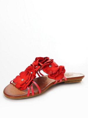 Шлепки Страна производитель: Турция
Размер женской обуви x: 38
Полнота обуви: Тип «F» или «Fx»
Вид обуви: Шлепанцы
Материал верха: Натуральная кожа
Материал подкладки: Натуральная кожа
Стиль: Повседне