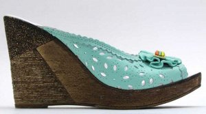 Шлепки Страна производитель: Турция
Размер женской обуви x: 36
Полнота обуви: Тип «F» или «Fx»
Вид обуви: Шлепанцы
Материал верха: Натуральная кожа
Материал подкладки: Натуральная кожа
Стиль: Повседне