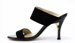 Шлепки Страна производитель: Китай
Размер женской обуви x: 35
Полнота обуви: Тип «F» или «Fx»
Цвет: Черный
Размер женской обуви: 35, 36, 37, 38, 39
натуральная замша
стелька - натуральная кожа
каблук 