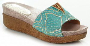 Шлепки Страна производитель: Турция
Размер женской обуви x: 36
Полнота обуви: Тип «F» или «Fx»
Вид обуви: Шлепанцы
Материал верха: Нубук
Материал подкладки: Натуральная кожа
Стиль: Повседневный
Цвет: 