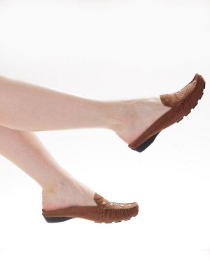 Шлепки Страна производитель: Китай
Вид обуви: Шлепанцы
Размер женской обуви x: 36
Полнота обуви: Тип «F» или «Fx»
Материал верха: Нубук
Материал подкладки: Натуральная кожа
Стиль: Повседневный
Цвет: К