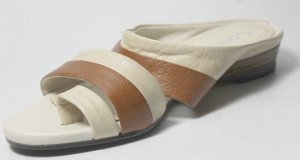 Шлепки Страна производитель: Турция
Вид обуви: Шлепанцы
Полнота обуви: Тип «F» или «Fx»
Материал верха: Натуральная кожа
Материал подкладки: Натуральная кожа
Стиль: Повседневный
Цвет: Светло-коричневы