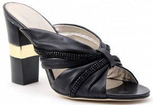 Шлепки Страна производитель: Китай
Вид обуви: Мюли
Размер женской обуви x: 35
Полнота обуви: Тип «F» или «Fx»
Материал верха: Натуральная кожа
Материал подкладки: Натуральная кожа
Каблук/Подошва: Кабл