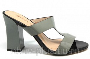 Шлепки Страна производитель: Китай
Размер женской обуви x: 35
Полнота обуви: Тип «F» или «Fx»
Вид обуви: Шлепанцы
Материал верха: Лаковая кожа натуральная
Материал подкладки: Натуральная кожа
Стиль: П