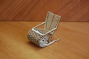 Кресло Кресло, размер: 10*9*6 см, материал: влагостойкая фанера 3 мм,  СОБИРАЕТСЯ ТОЛЬКО В СЫРОМ ВИДЕ (см. описание коллекции)