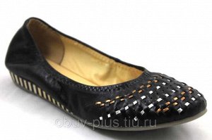 Балетки Страна производитель: Китай
Сезон: Лето
Тип носка: Закрытый
Цвет: Черный
Размер женской обуви x: 35 \
Полнота обуви: Тип «F» или «Fx» \
Стиль: Повседневный
Материал верха: Натуральная кожа
Мат