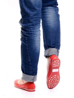 Туфли Страна производитель: Китай
Размер женской обуви: 36
Полнота обуви: Тип «F» или «Fx»
Сезон: Лето
Тип носка: Закрытый
Форма мыска/носка: Закругленный
Каблук/Подошва: Каблук
Высота каблука (см): 1