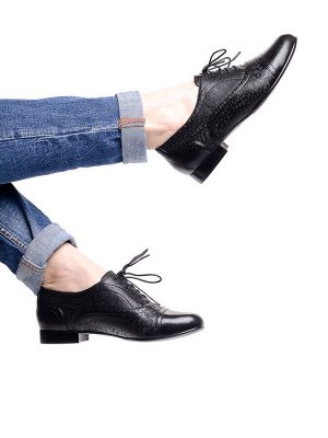 Туфли Страна производитель: Китай
Размер женской обуви: 36, 36, 37, 38, 39, 40, 41
Полнота обуви: Тип «F» или «Fx»
Сезон: Весна/осень
Тип носка: Закрытый
Форма мыска/носка: Закругленный
Каблук/Подошва