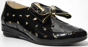 Туфли Страна производитель: Турция
Размер женской обуви x: 36
Полнота обуви: Тип «F» или «Fx»
Каблук/Подошва: Плоская подошва
Цвет: Черный
Размер женской обуви: 36, 37, 38, 39, 40
натуральная кожа \ л