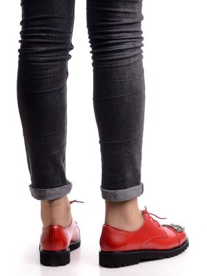 Туфли Страна производитель: Китай
Размер женской обуви: 38, 38, 39
Полнота обуви: Тип «F» или «Fx»
Сезон: Весна/осень
Тип носка: Закрытый
Форма мыска/носка: Закругленный
Каблук/Подошва: Каблук
Высота 