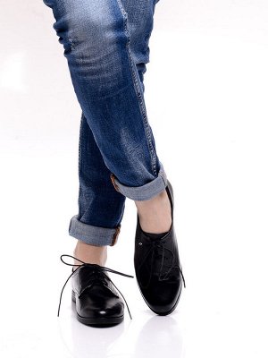 Туфли Страна производитель: Китай
Размер женской обуви: 38, 38, 39, 40, 41
Полнота обуви: Тип «F» или «Fx»
Сезон: Весна/осень
Тип носка: Закрытый
Форма мыска/носка: Закругленный
Каблук/Подошва: Каблук