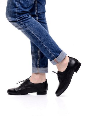 Туфли Страна производитель: Китай
Размер женской обуви x: 36
Полнота обуви: Тип «F» или «Fx»
Сезон: Весна/осень
Тип носка: Закрытый
Форма мыска/носка: Закругленный
Каблук/Подошва: Каблук
Высота каблук