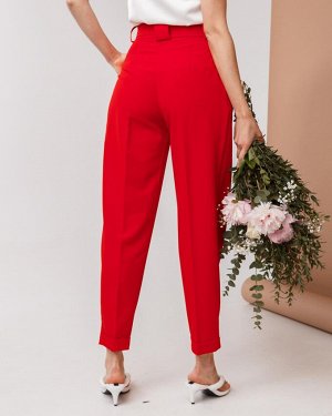 Красные женские брюки
