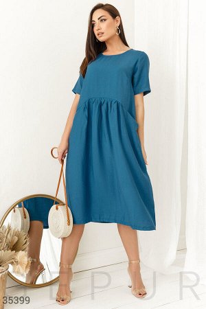 Комфортное голубое платье с карманами