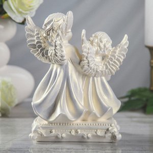 Статуэтка "Ангел пара с книгой" перламутр, 24 см