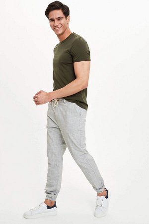 брюки Размеры модели: рост: 1,88 грудь: 98 талия: 80 бедра: 98 Надет размер: 32  Хлопок 100%