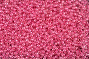 Бисер японский TOHO круглый 11/0 #0987 хрусталь/розовая балерина, окрашенный изнутри, 10 грамм