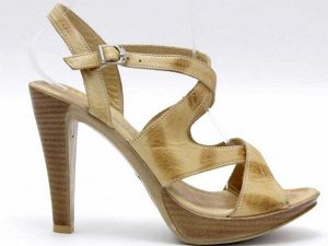 Босоножки Страна производитель: Китай
Размер женской обуви x: 36
Материал верха: Натуральная кожа
Цвет: Бежевый
Размер женской обуви: 36, 36, 37, 38, 39, 40
Материал верха: натуральная кожа
стелька - 