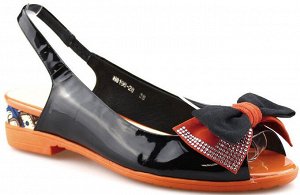 Босоножки Страна производитель: Китай
Вид обуви: Босоножки
Размер женской обуви x: 36
Полнота обуви: Тип «F» или «Fx»
Материал верха: Лаковая кожа натуральная
Материал подкладки: Натуральная кожа
Кабл