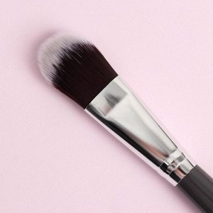 Кисть для макияжа «Brush GRAPHITE», 17 см, цвет серый