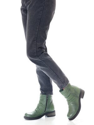 Полусапоги Страна производитель: Турция
Вид обуви: Полусапоги
Сезон: Весна/осень
Размер женской обуви x: 36
Полнота обуви: Тип «F» или «Fx»
Цвет: Зеленый
Материал верха: Натуральная кожа
Материал подк