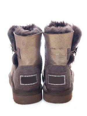 Угги Страна производитель: Китай
Вид обуви: Угги
Пол: Для девочек
Сезон: Зима
Полнота обуви: Тип «F» или «Fx»
Цвет: Золотистый
Материал верха: натуральная замша +лазерная обработка
Материал подкладки: