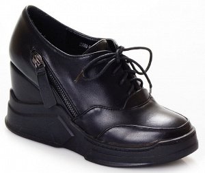 Ботинки Страна производитель: Китай
Размер женской обуви x: 35
Полнота обуви: Тип «F» или «Fx»
Вид обуви: Ботинки
Сезон: Весна/осень
Материал верха: Искусственная кожа
Материал подкладки: Искусственна