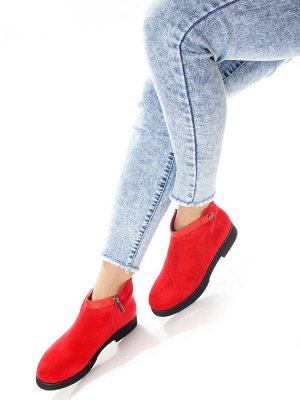 Полусапоги Страна производитель: Китай
Вид обуви: Полусапоги
Сезон: Весна/осень
Размер женской обуви x: 36
Полнота обуви: Тип «F» или «Fx»
Цвет: Красный
Материал верха: Замша
Материал подкладки: Байка