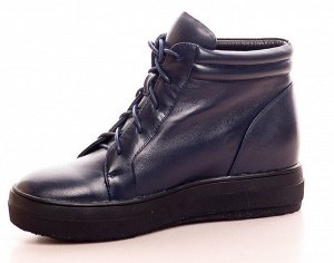 Ботинки Страна производитель: Китай
Вид обуви: Полусапоги
Сезон: Весна/осень
Размер женской обуви x: 36
Полнота обуви: Тип «F» или «Fx»
Цвет: Синий
Материал верха: Натуральная кожа
Материал подкладки: