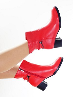 Полусапоги Страна производитель: Китай
Вид обуви: Полусапоги
Сезон: Весна/осень
Размер женской обуви x: 36
Полнота обуви: Тип «F» или «Fx»
Цвет: Красный
Материал верха: Натуральная кожа
Материал подкл