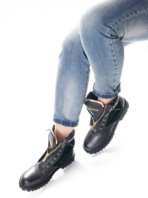 Ботинки Страна производитель: Китай
Вид обуви: Ботинки
Сезон: Весна/осень
Размер женской обуви x: 39
Полнота обуви: Тип «F» или «Fx»
Материал верха: Искусственная кожа + текстиль
Материал подкладки: И