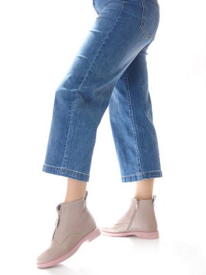 Ботинки Страна производитель: Китай
Размер женской обуви x: 37
Полнота обуви: Тип «F» или «Fx»
Вид обуви: Ботинки
Сезон: Весна/осень
Материал верха: Натуральная кожа
Материал подкладки: Текстиль
Каблу