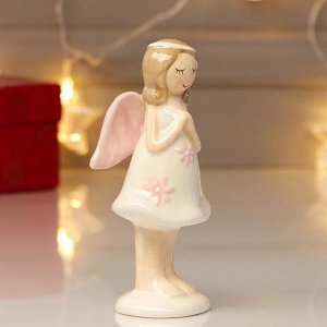 Сувенир керамика "Малышка-ангел в белом платье с цветами - молитва" 13х4.5х6.5 см