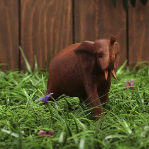 Сувенир "Большой слон" коричневый