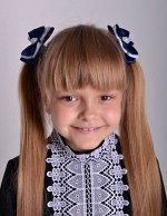 Пара синих бантов с кружевом и жемчужиной