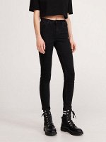 Джинсы со средней посадкой slim fit