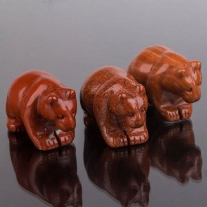 Медведь из Яшмы красной (Африка)