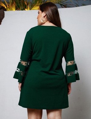 Женское платье, зеленое, с широкими рукавами