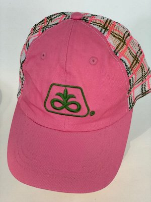 Бейсболка Розовая бейсболка с зеленой вышивкой и клетчатой сеткой  №5057