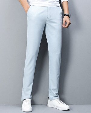 Брюки Классика вечна и прямые завышенные джинсы или брюки, несомненно, — это must have в гардеробе мужчины независимо от его профессии, предпочтений в стилистике и возраста. Правильно подобранные клас