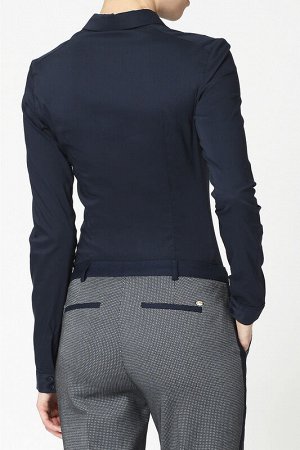 Рубашка женская облегающая из базовой коллекции Lime. Регулируемый рукав. Цвет темно-синий